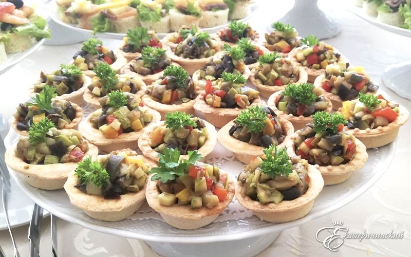 Кейтеринг - выездное обслуживание в ресторане «Екатерининский сад»