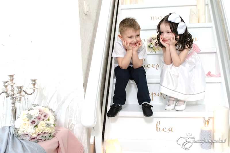 Зал «Счастье» в ресторане Екатерининский, Алматы