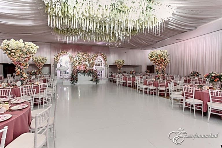 Банкетный зал «Екатерининский», Алматы