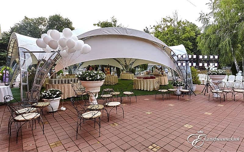 Свадебные банкеты в ресторане «Екатерининский сад», Алматы